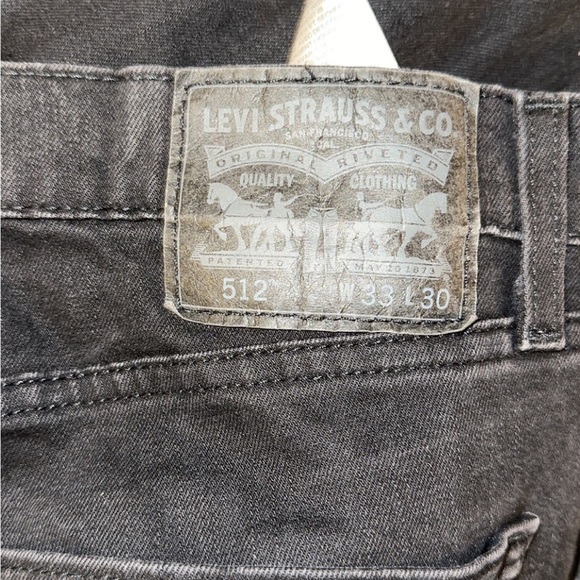 Levi’s Men’s 33x30 Pants - Picture 2 of 2